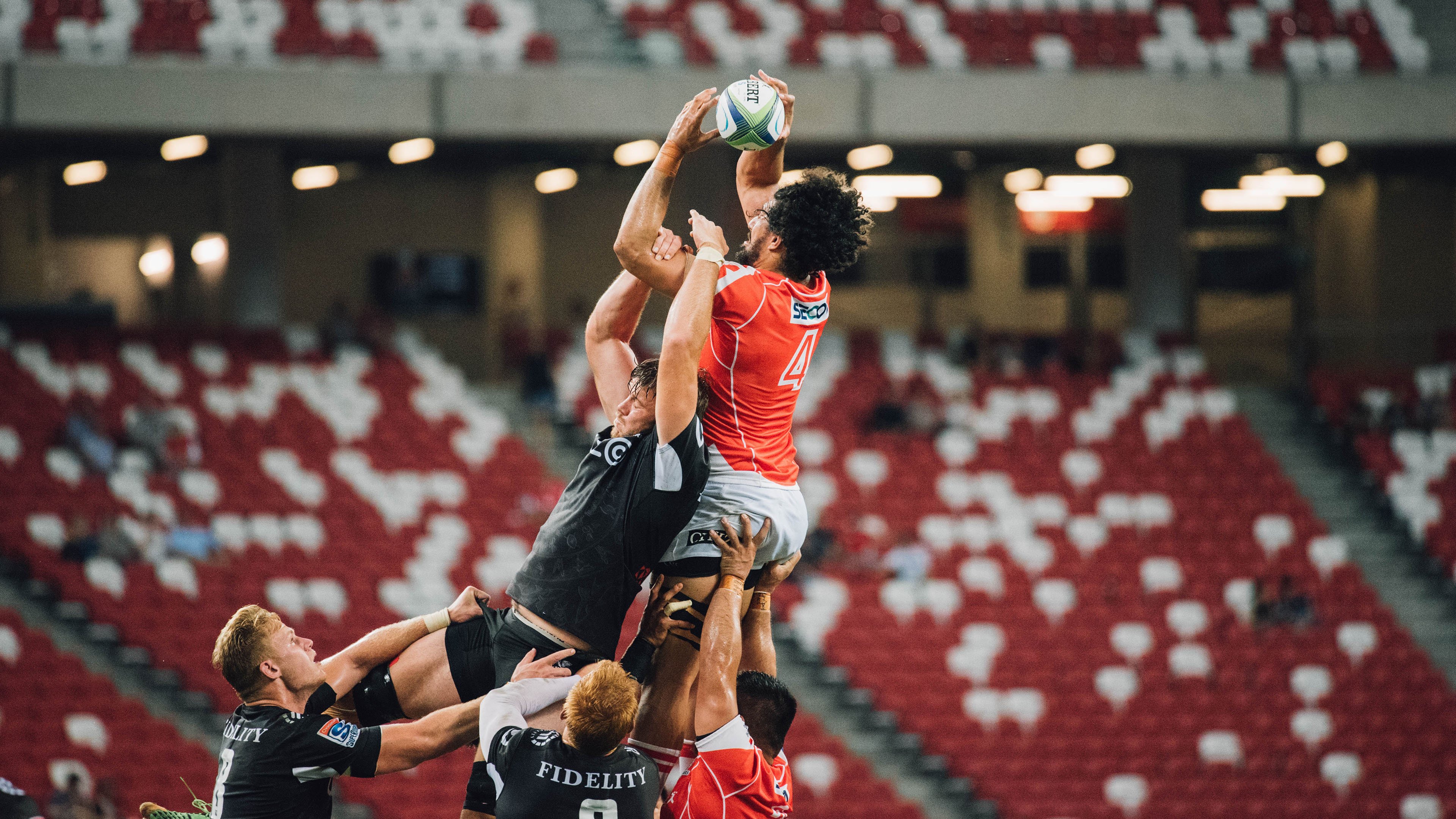 德甲引领欧洲足球科技创新,打造智慧赛事,德甲用球2020