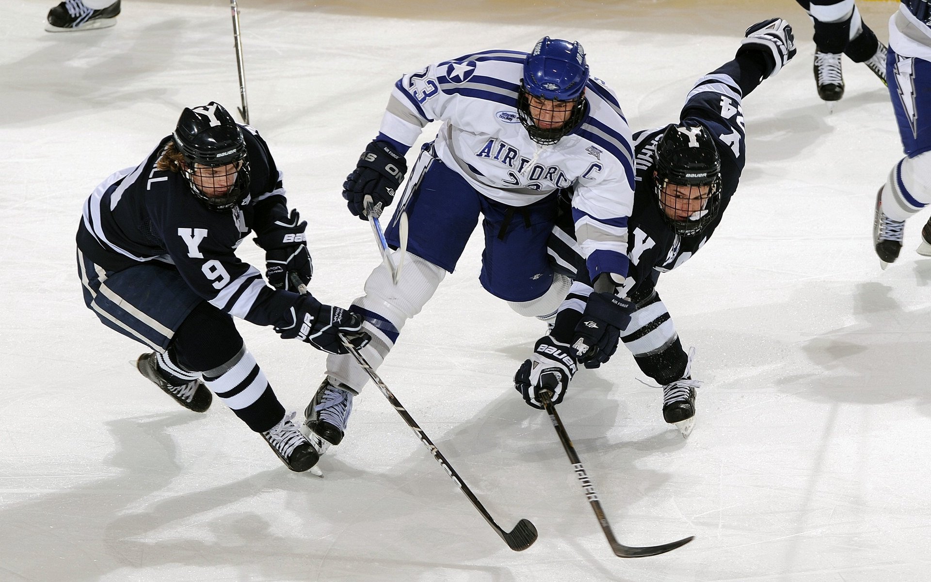 科技升级背后:车队巨额投入的回报,科技造车